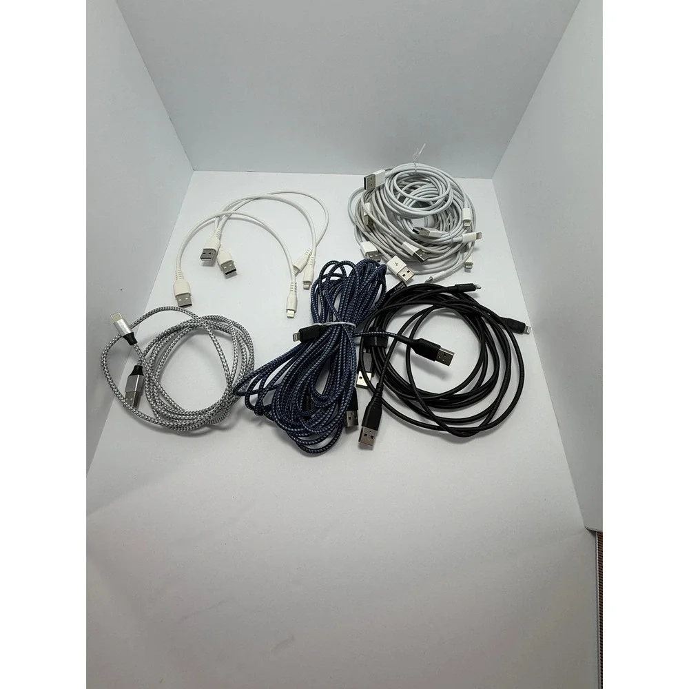Lot of 14 8-pin USB charging/data cable